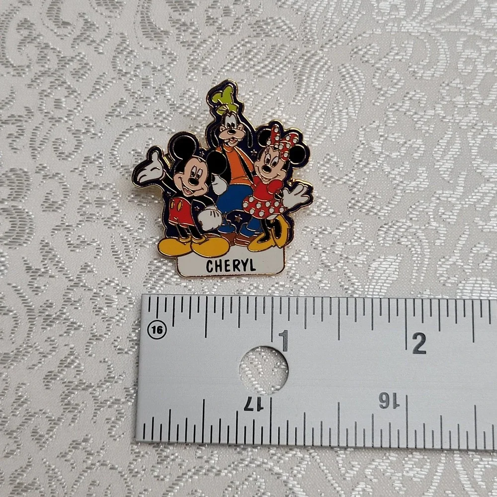 Cheryl Mickey Mouse Pin Goofy Minnie Classic Personalized‎ Disney Disneyana Gift